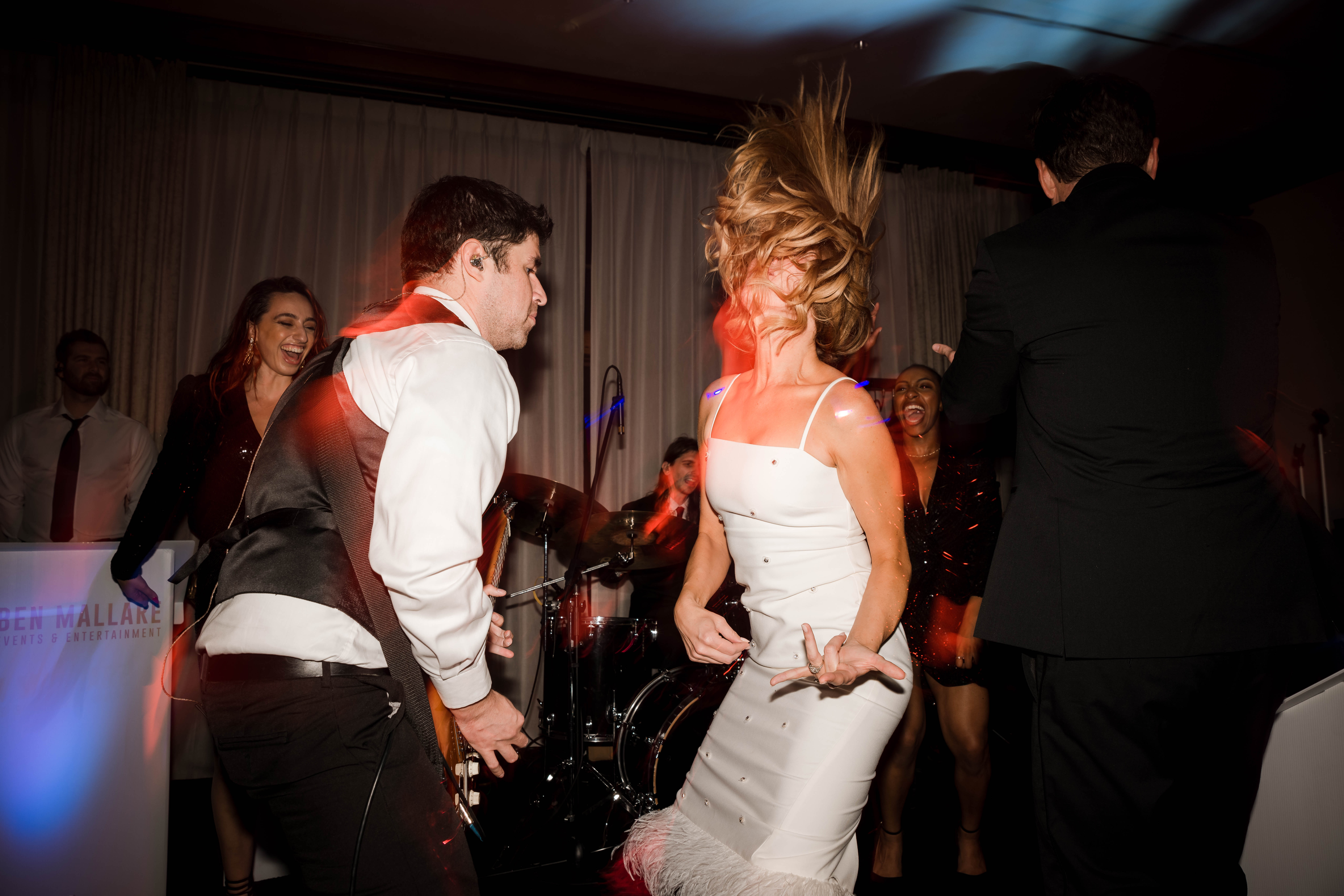 Setting the Stage: Unforgettable Events with Live Music in Los Angeles